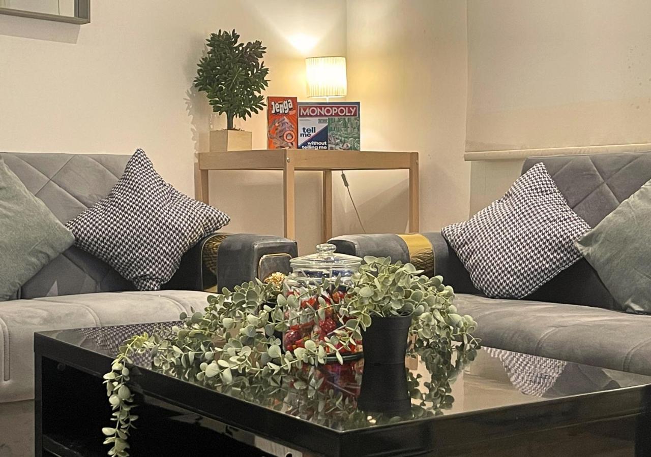 Luxe - 4 Beds - Sleeps 6 People - Appartamento Nottingham